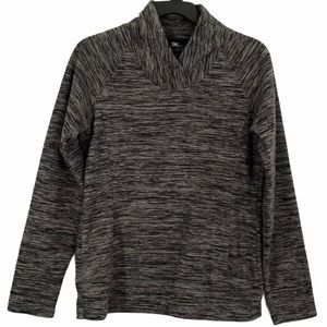 Mountain Hardware pullover